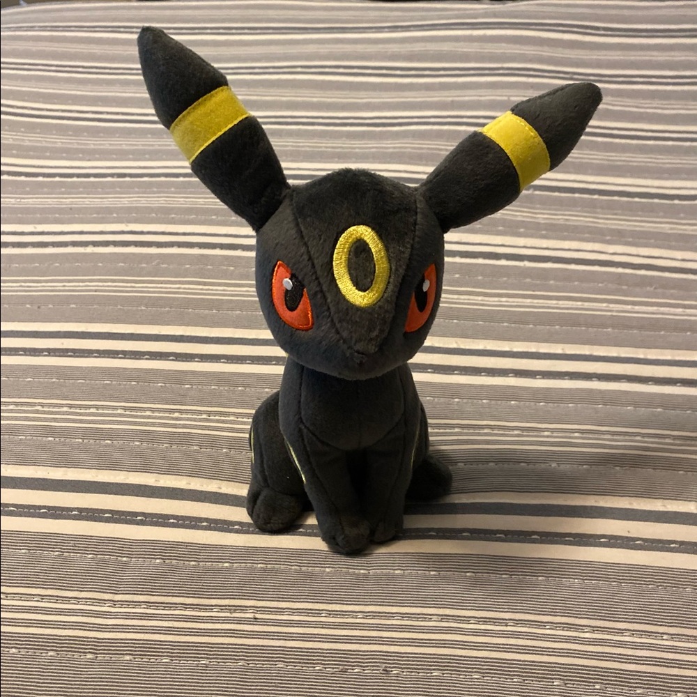 Umbreon Pokemon Plushie